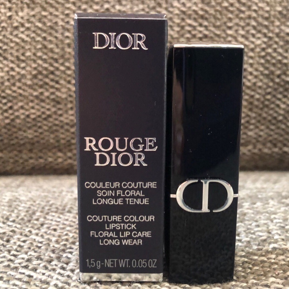 Dior Luxury Rouge Gift Lipstick 999 Satin Red 1.5g-0.05oz Miniature - Picture 6 of 10